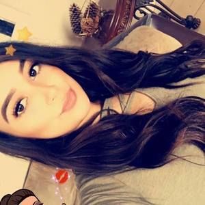 Meet your Posher, Antonia